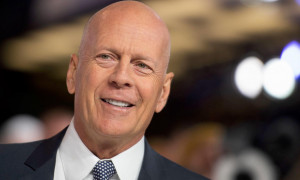 Bruce Willis, peggiora la salute: &ldquo;Non riesce pi&ugrave; a parlare, leggere e camminare&rdquo;