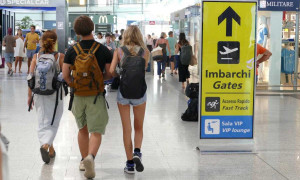 Estate da record per gli aeroporti della Sardegna: oltre 590.000 passeggeri previsti tra l&rsquo;8 e il 17
