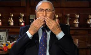 Il patrimonio di Pippo Baudo e l&rsquo;eredit&agrave;: a chi andranno i beni del conduttore