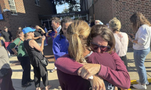 Minneapolis, strage in chiesa: uccisi due bambini di 8 e 10 anni