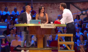 Affari Tuoi, Romina da Cagliari protagonista della puntata: lascia il gioco con 33mila euro