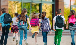 Scuola in Sardegna, si torna tra i banchi: calo di iscrizioni e edifici insicuri