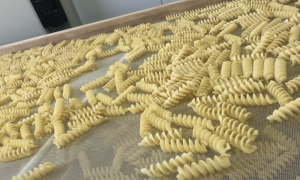 Allarme dazi Usa: rischio stangata del 107% sulla pasta italiana dal 2026