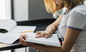 &Egrave; legge la nuova Maturit&agrave;: 2 scritti e 4 materie all'orale. Come cambia l'esame