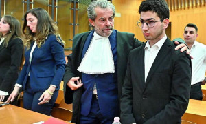 Uccise il padre per difendere la madre, assoluzione definitiva per Alex Cotoia
