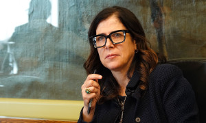 Insulti sessisti sui social a presidente Sardegna Todde