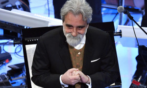 Morto Peppe Vessicchio, il Maestro che ha fatto innamorare l&rsquo;Italia della musica