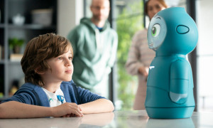 L'Intelligenza artificiale conquista i giocattoli: boom di mercato e allarme privacy