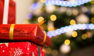 Natale 2025: 20 milioni di italiani spendono 9,5 miliardi in regali