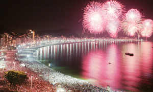 Capodanno nel mondo: riti, simboli e tradizioni per accogliere il nuovo anno