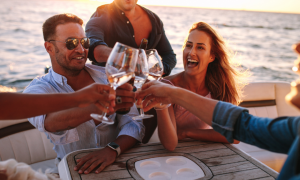 Capodanno tra immersioni e voli panoramici: celebrare il 2026 in modo originale