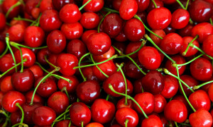 Ciliegie da record in Giappone: una cassetta venduta a quasi 10 mila euro