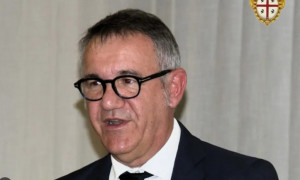 "Troppe croci sulle strade sarde, serve prevenzione anche per i pi&ugrave; giovani": l'appello di Comandini