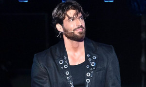 Can Yaman torna a Roma e rompe il silenzio: "Droghe a Istanbul? Solo falsit&agrave;"