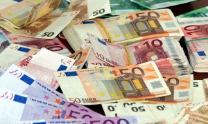 Stangata 2026: telefonia e trasporti nel mirino, rincari per oltre 670 euro a famiglia