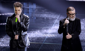 Sanremo 2026, la sfida &egrave; sui social: Fedez-Masini partono in pole, ma Tommaso Paradiso rincorre