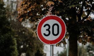 Bologna, il Tar annulla il provvedimento &ldquo;Citt&agrave; 30&rdquo;. Il Comune: &laquo;Il progetto va avanti&raquo;