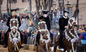 Sartiglia 2026, tradizione sotto pressione: scontro aperto sul Decreto Abodi