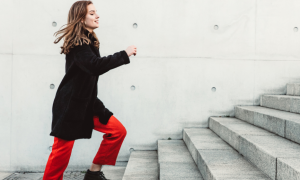 Meno sedentariet&agrave; e piccoli gesti quotidiani allungano la vita