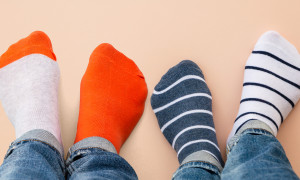 Giornata dei calzini spaiati 2026: che cos'&egrave; e perch&eacute; aderire