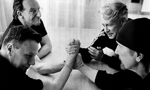 Days of Ash, il nuovo capitolo degli U2 tra musica e coscienza civile