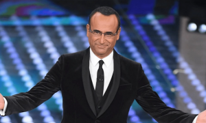 Sanremo 2026, serata cover tra picchi e scivoloni