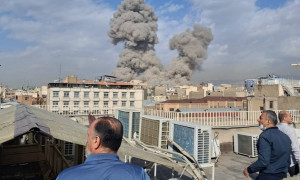 Sanremo: Conti pronto a cedere la linea al Tg1 parlando dell&rsquo;attacco in Iran