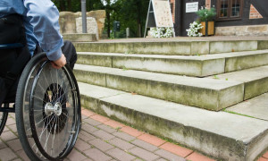 Sardegna, barriere architettoniche: solo tre capoluoghi su dodici sono in regola