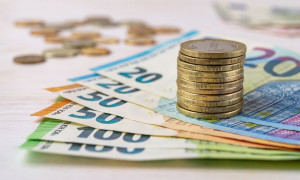 Stipendi, scattano aumenti in busta paga da marzo 2026