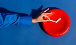 Ora legale 2026: tra poche settimane lo spostamento delle lancette