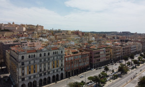Cagliari, traffico rivoluzionato in via Roma per i lavori della metropolitana leggera