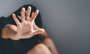 Violenza di genere, oltre 3,3 milioni per rafforzare i centri e le case di accoglienza in Sardegna