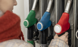 Caro-carburanti, il governo approva il decreto