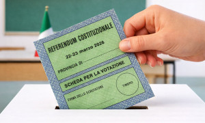 Referendum Costituzionale: seggi riaperti per l'ultimo sprint. Affluenza record al 46%