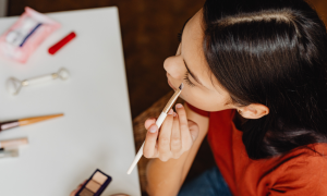 Antitrust indaga su Sephora e Benefit: marketing di cosmetici ai minori