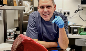 Da Sant&rsquo;Antioco a Londra: lo Chef Achille Pinna conquista le "Due Forchette" del Gambero Rosso