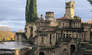 In Umbria esiste una citt&agrave; surreale nascosta: La Scarzuola, visitabile solo su prenotazione