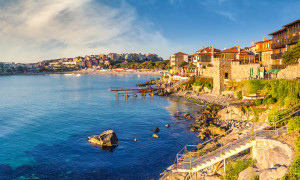 Addio rincari: la Bulgaria &egrave; la "nuova Costiera Amalfitana" per l'estate 2026