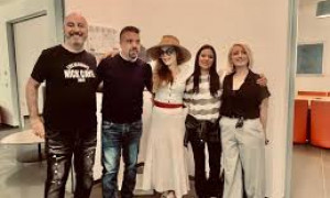 La Sardegna diventa un romanzo: Naike Rivelli e i nuovi "Luoghi Letterari" tra borghi e centenari