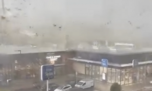Maltempo devastante in Veneto: grandine, trombe d&rsquo;aria e caos sulle strade