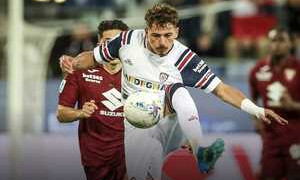 Cagliari, la salvezza &egrave; servita! Esposito e Mina ribaltano il Toro e blindano la A