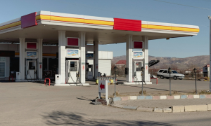 Famiglia sarda dimentica la figlia di 10 anni in autogrill sull&rsquo;autostrada: ritrovata dalla polizia