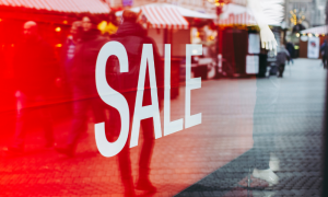 Saldi estivi 2026: sabato 4 luglio al via gli sconti anche in Sardegna