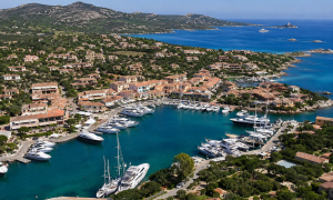 Sardegna protagonista tra le mete del lusso: mare, lago o montagna? Un&rsquo;analisi su prezzi e domanda