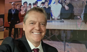 Gesto in diretta al Tg, Baracchini nel mirino della Rai dopo il video virale