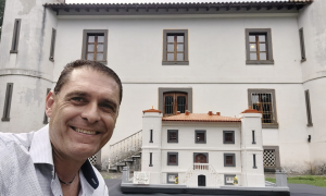 Villa Piercy rivive in Lego: Maurizio Lampis firma il suo 29&deg; monumento dedicato alla Sardegna