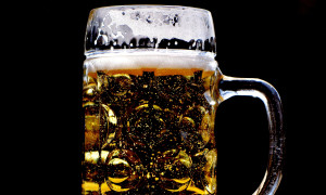 Germania, cresce la birra analcolica mentre cala quella tradizionale: cambiano i consumi