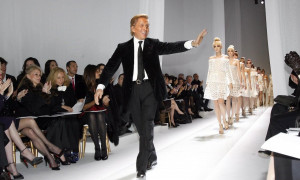 L'eredit&agrave; di Valentino Garavani a una fondazione: patrimonio da centinaia di milioni