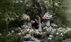 Il matrimonio da sogno di Taylor Swift e Travis Kelce: nozze con un conto record