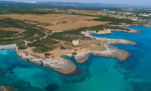 Vacanze last minute sotto i 500 euro: cinque mete di mare dove risparmiare ad agosto